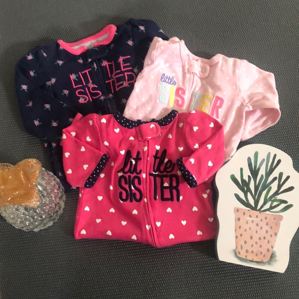 🎀3 little sister zip sleepers with footies🎀